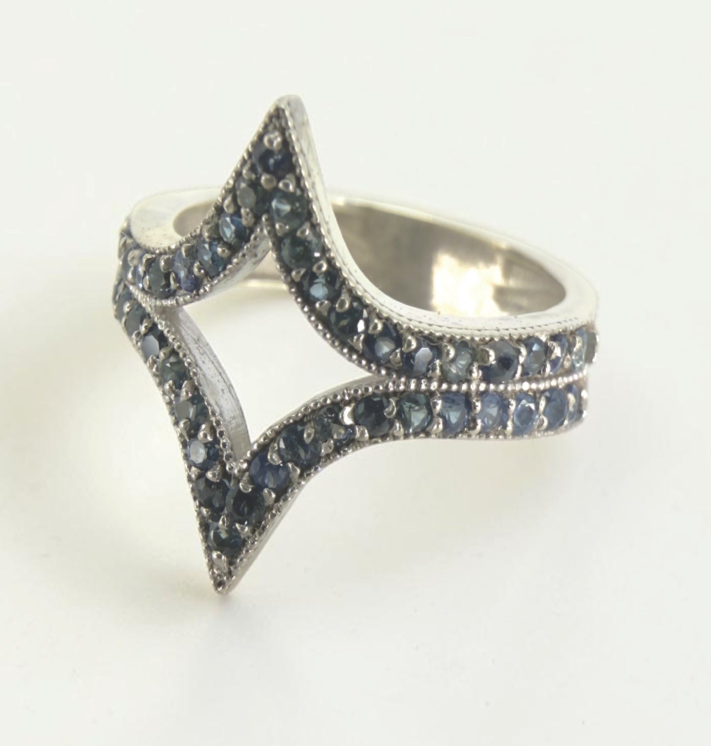 Dash Ring with Blue Sapphires