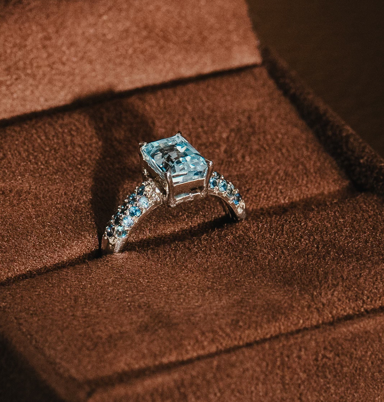 Trace Sapphire One Ring