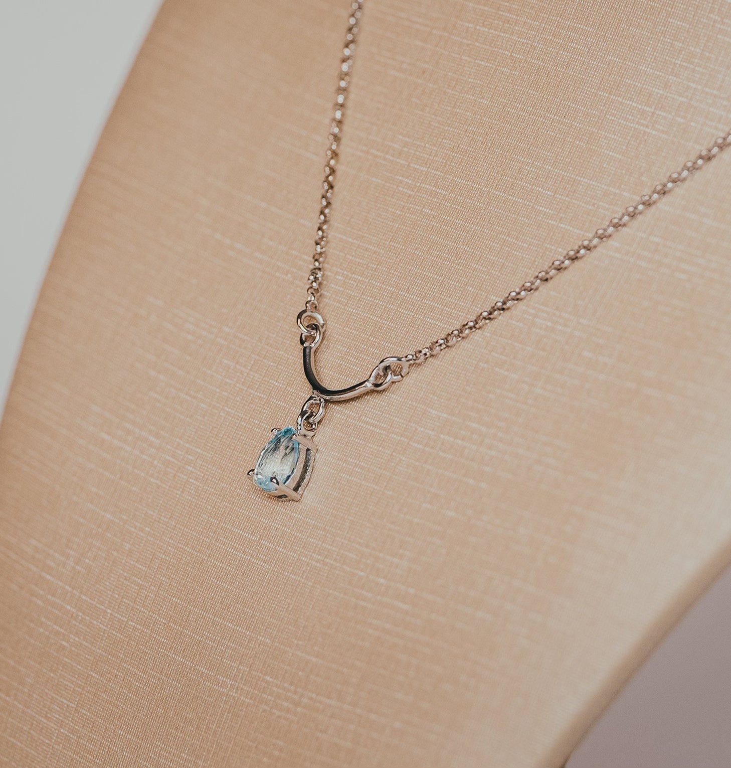 Brisa Sky Topaz Necklace